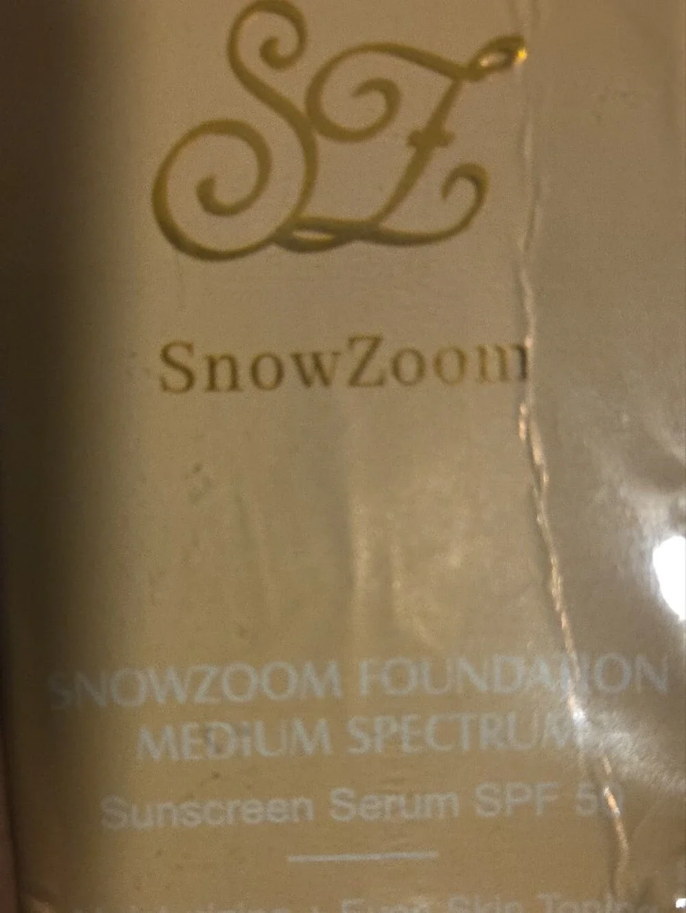 SnowZoom Foundation Medium Spectrum Foundation NIB Sealed